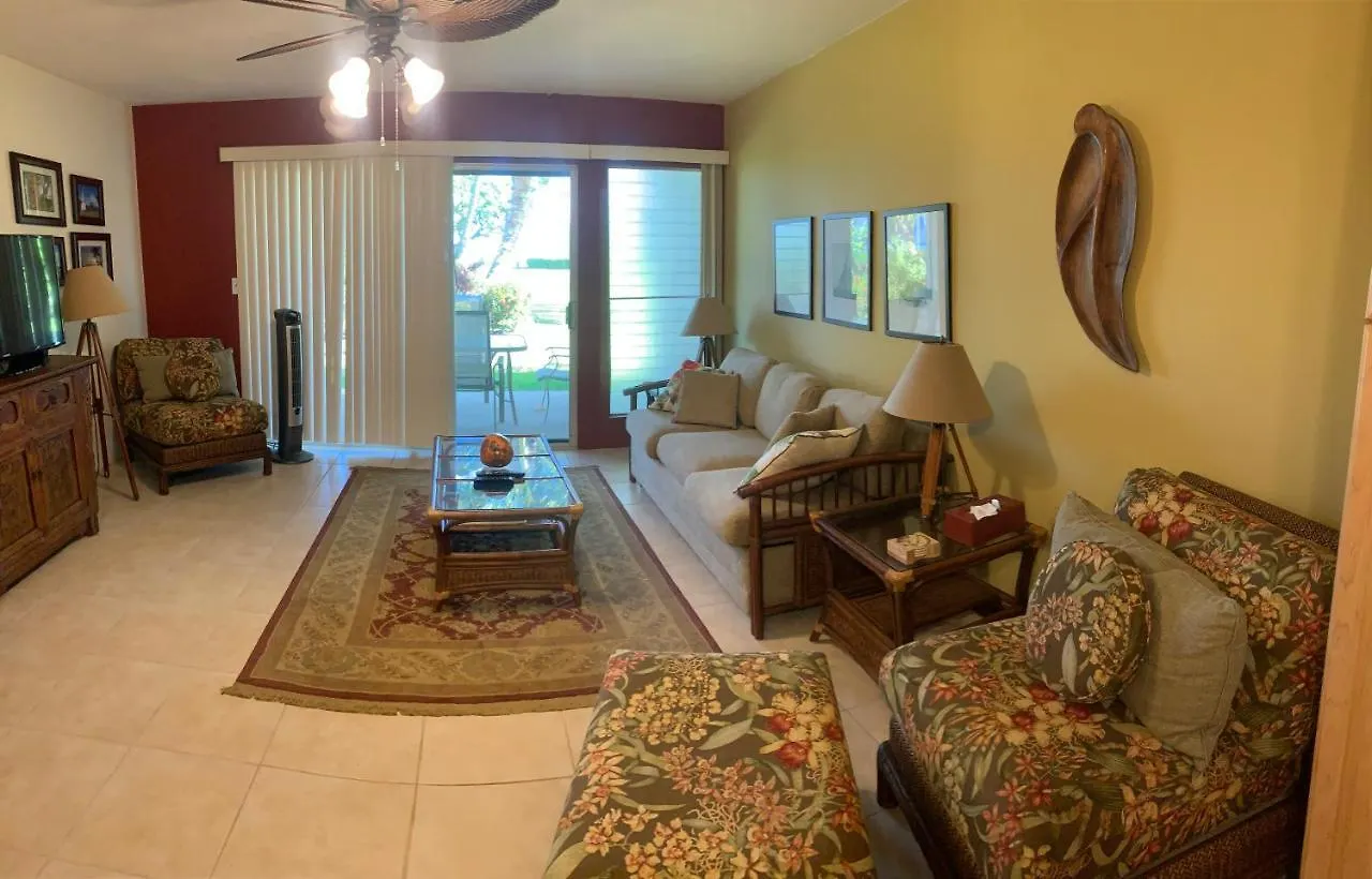 Wavecrest Resort Ualapue Aparthotel